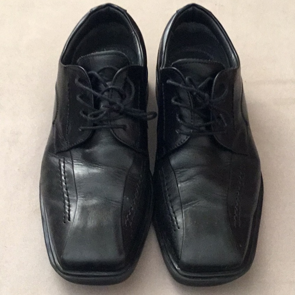 Belvedere Black Dress Shoe - Size 9.5D
